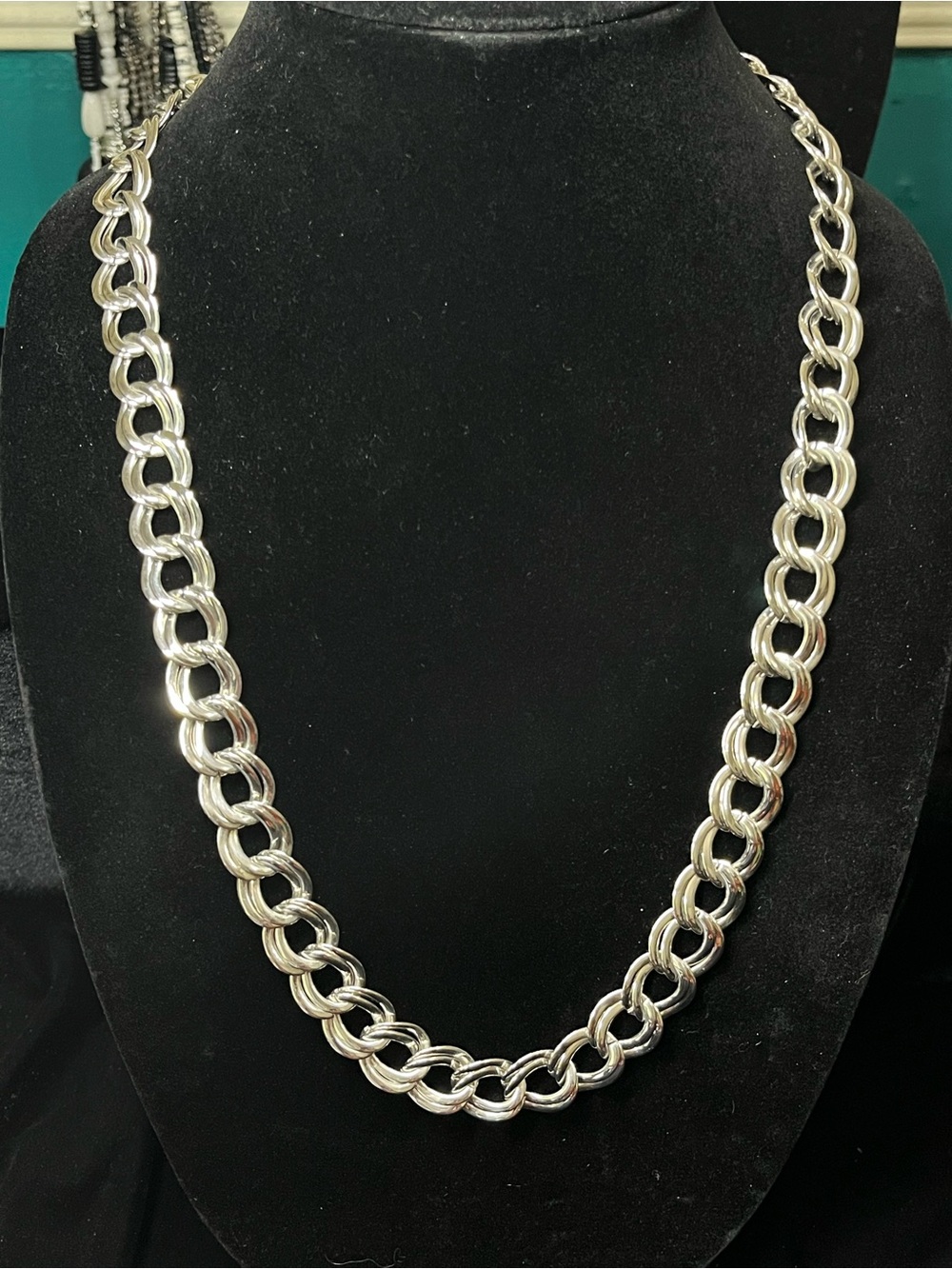 Monet Vintage Silver Tone Double Link Curb Chain Necklace 24”-26” Pristine 1748